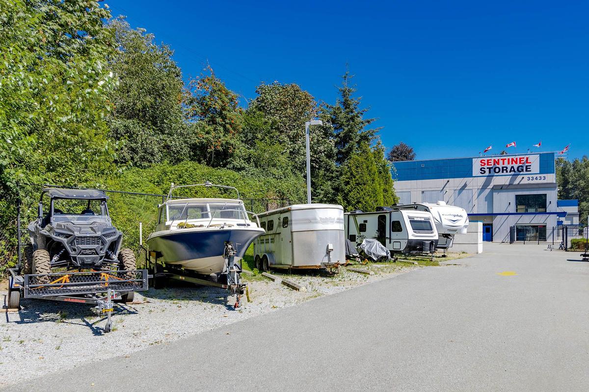 Boat storage parking on gravel