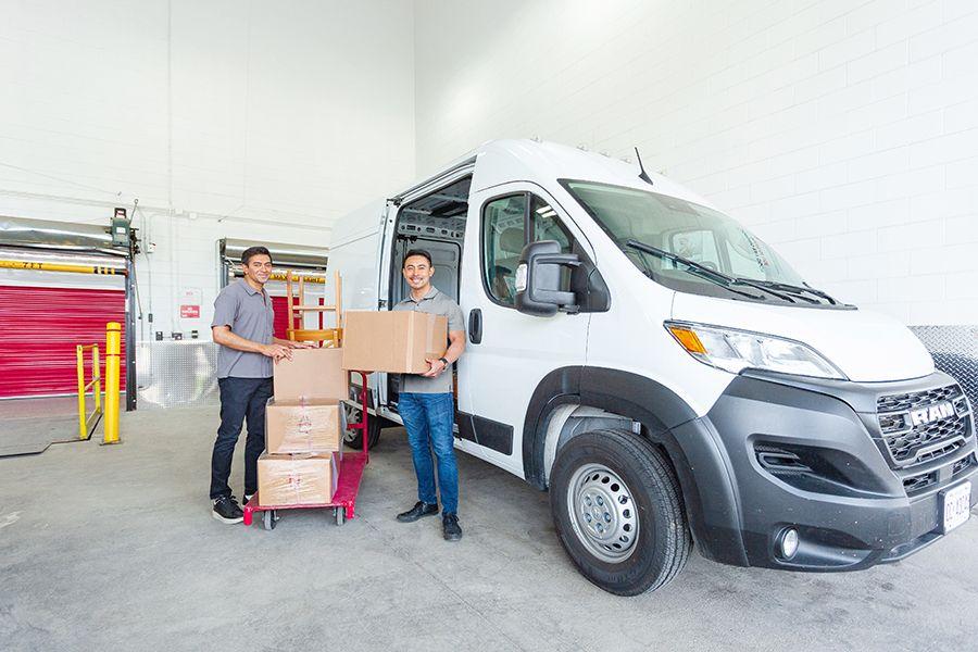OnlineRetail_StorageSolutions_RedDoors_900x600.jpg