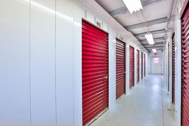 Storage Unit London London Storage Solutions @ 3425 Roe St 4 Weeks Free