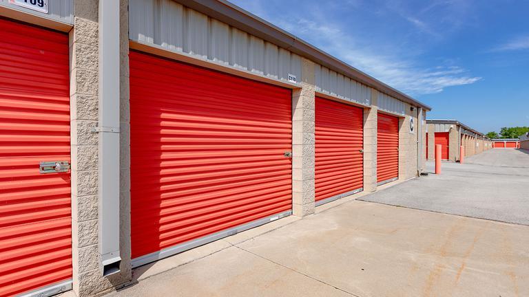 St. Catharines Storage @ 122 Cushman Rd 4 Weeks Free